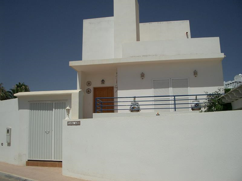 mo37-Modern villa for sale in Mojacar.
