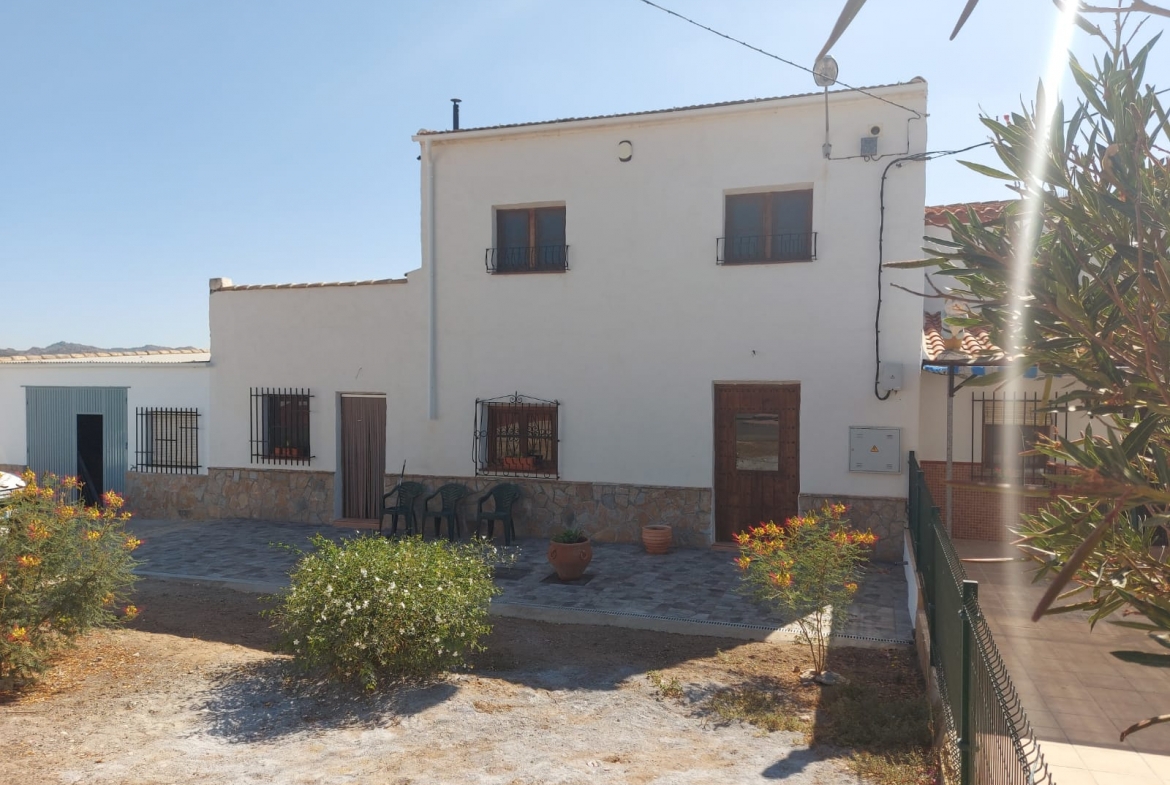 ml1198-Rustic style house in La Conception, Almeria.
