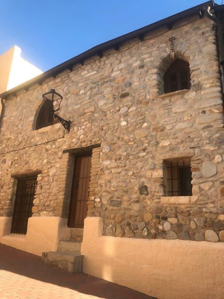 M2104 Charming stone house in Turre