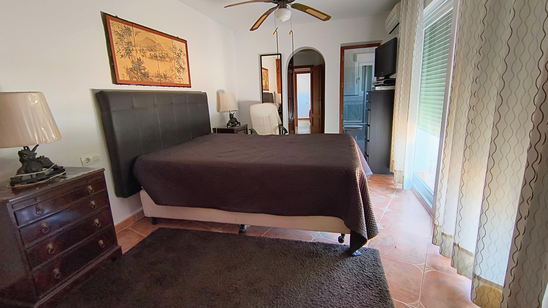 m2183-Large villa in Cortijo Cabrera, Turre.