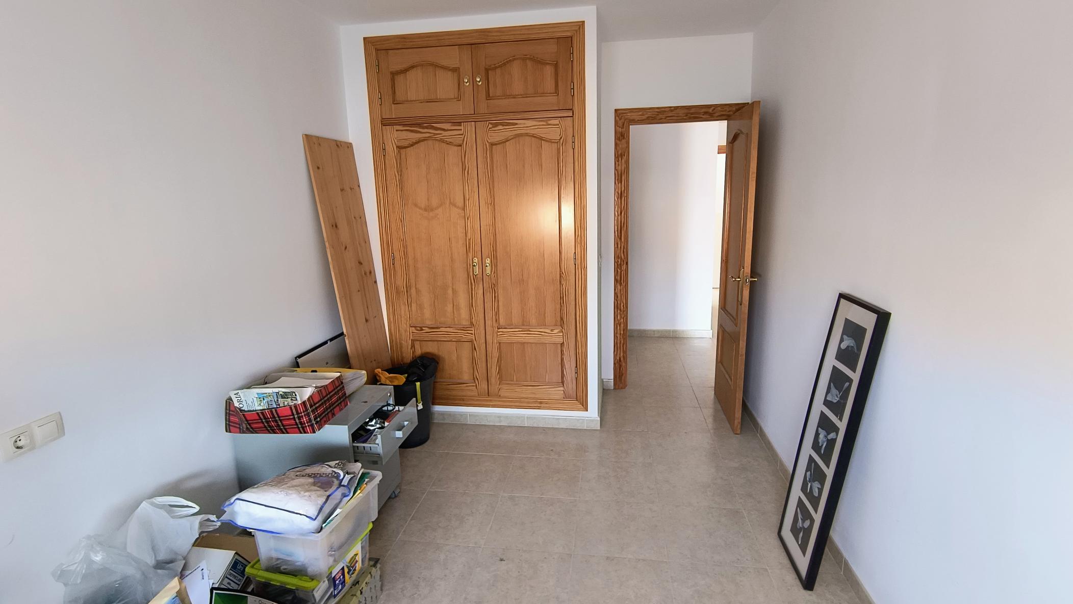 1000091786 m2195-Large penthouse in Turre