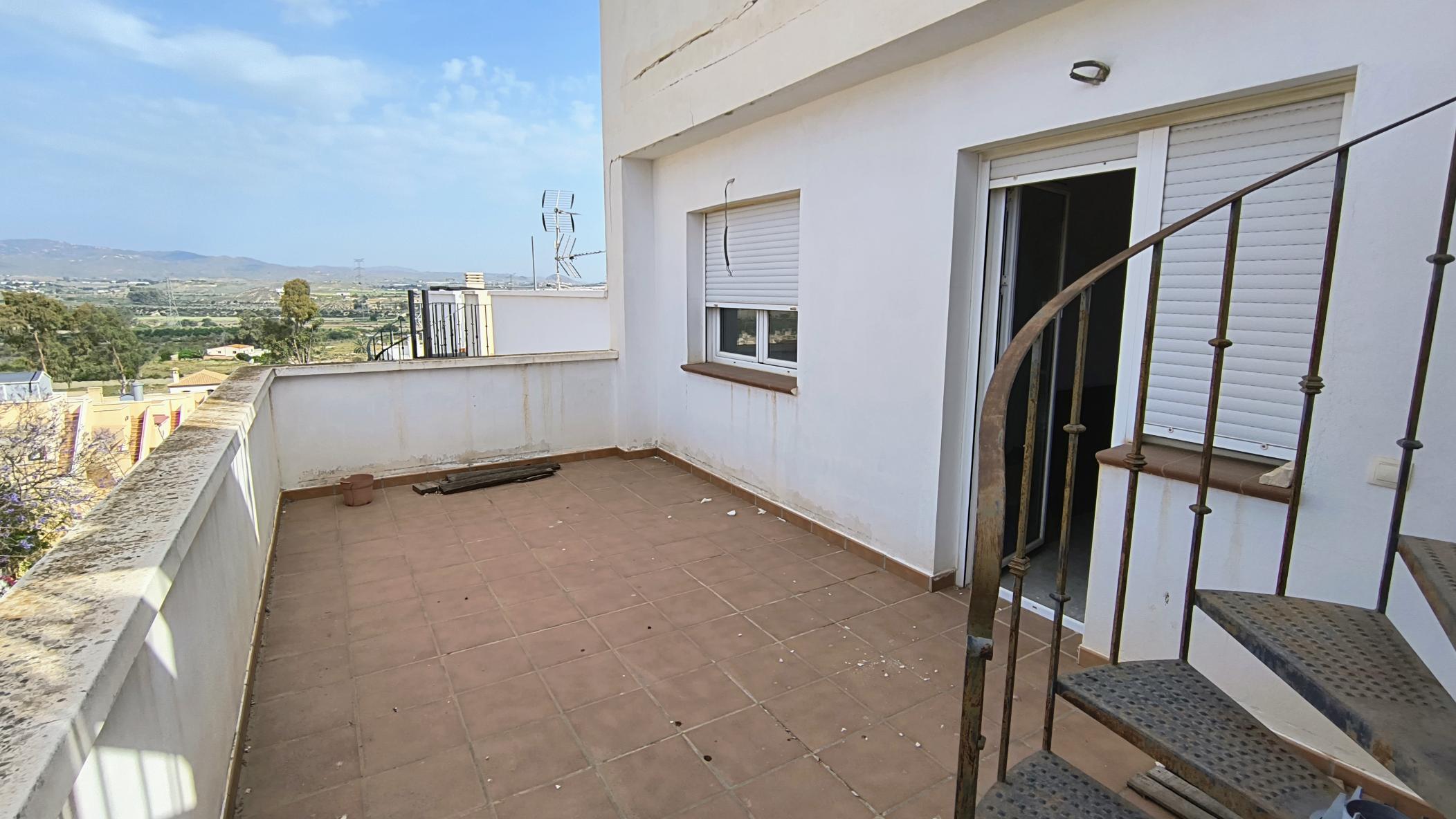1000091787 m2195-Large penthouse in Turre