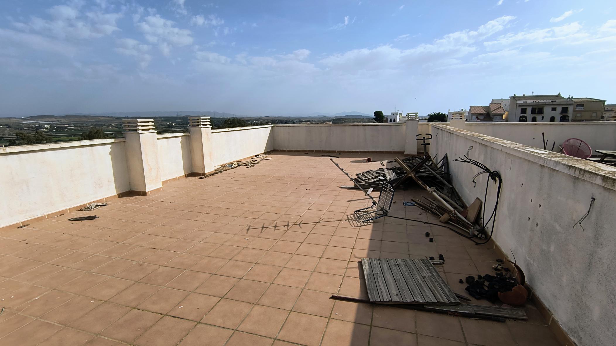 1000091789 m2195-Large penthouse in Turre