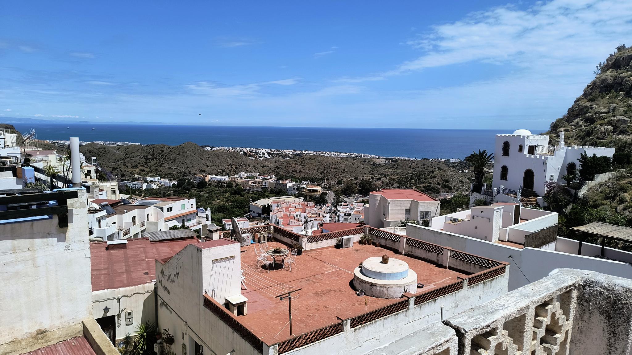 11 m2197a-Large apartment with huge roof terrace.